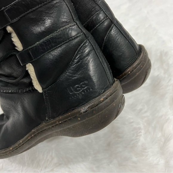 UGG Caspia Sheepskin Lined Leather Ankle Boots Size 8 - Picture 5 of 11